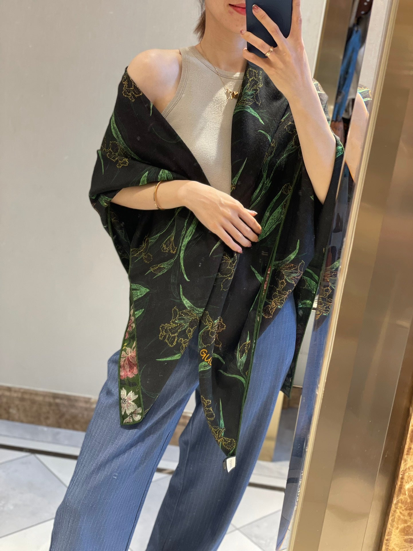 古G家-2024 花造型大絲巾