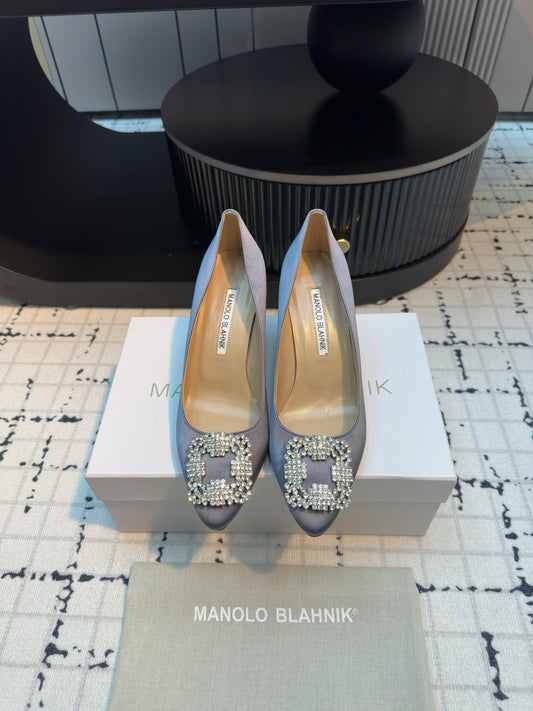 Manolo Blahnik-2024 高跟鞋 灰色