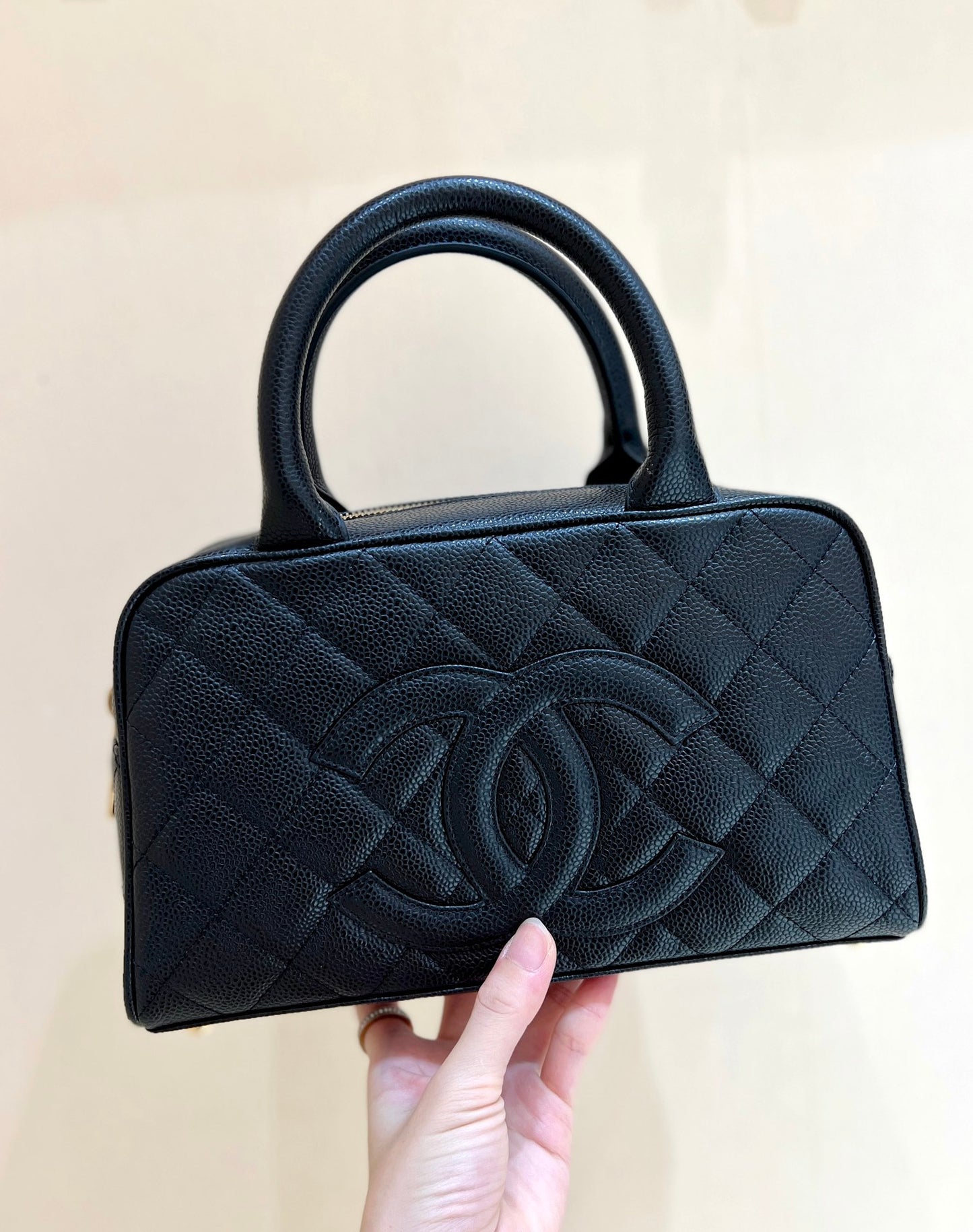 小香家-Chanel Vintage 中古保齡球包 黑色