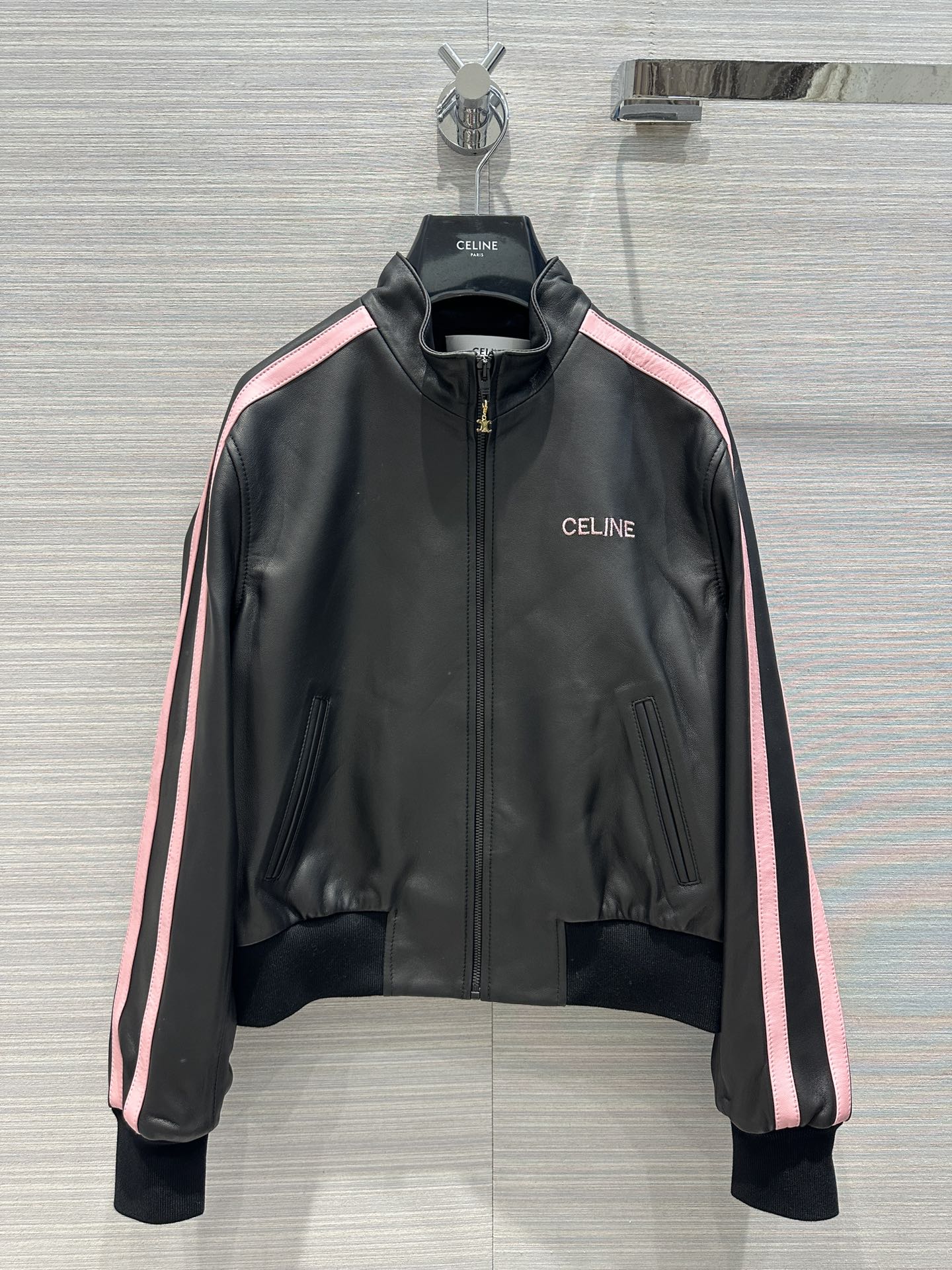 賽C家-2403 24春夏新品立領粉邊真皮外套