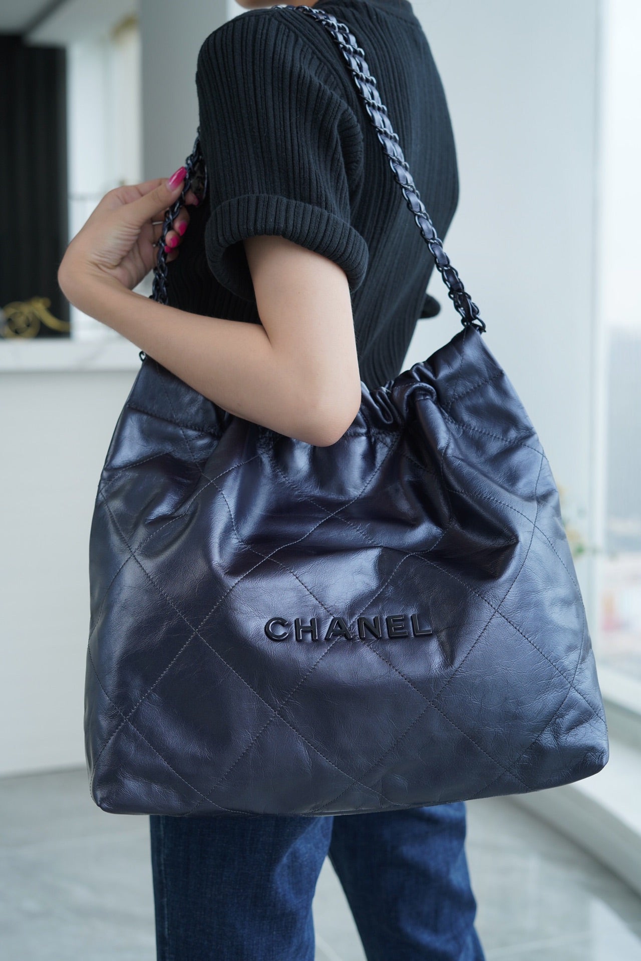 小香家-Chanel 22號手袋 金屬藍中號