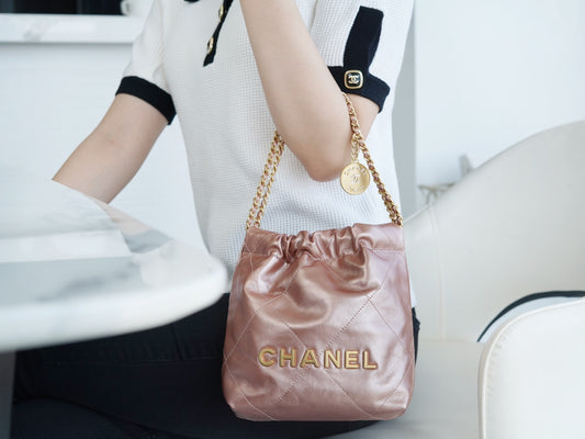 小香家-Chanel 22號小袋 珠光粉