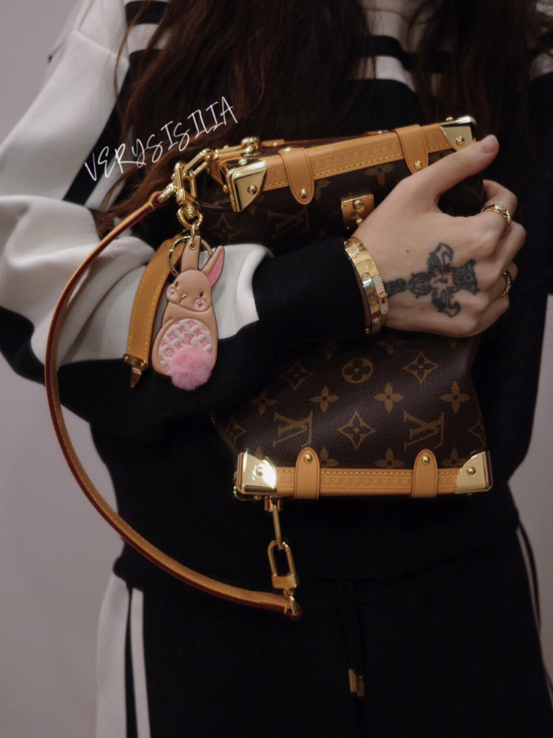 M46358 路L家-Side Trunk MM 手提肩背包