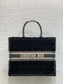 迪D家-Book tote 毛絨黑藍色 大號