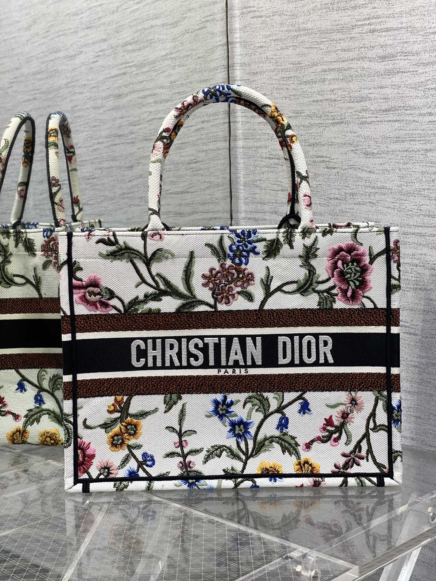 迪D家 Book Tote 刺繡字母白花 中號36.5cm