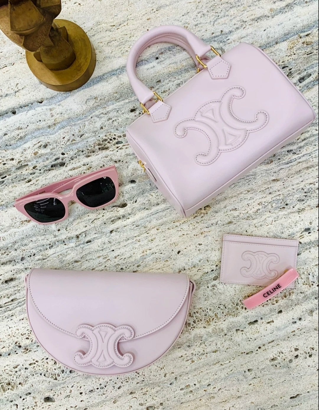 賽C家-2023春夏系列 CUIR TRIOMPHE光滑小牛皮革波士頓包 粉杏色 小號
