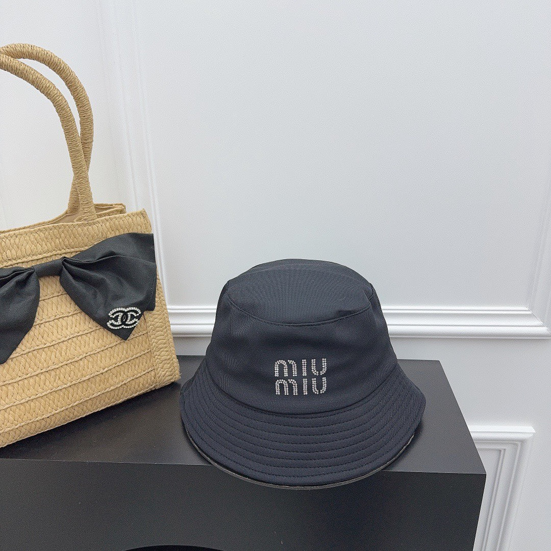 穆M家-新款亮片字母漁夫帽