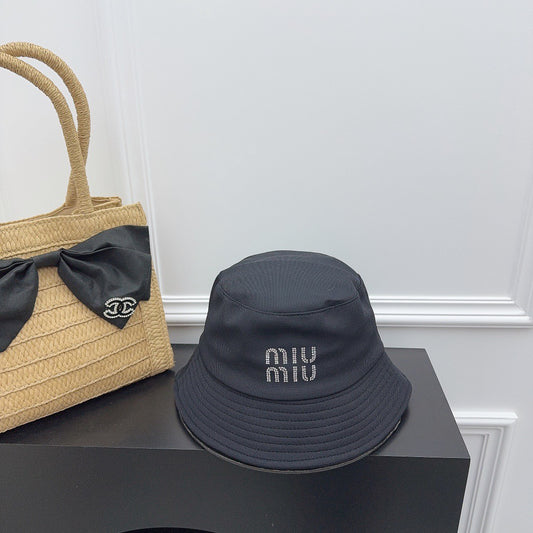 穆M家-新款亮片字母漁夫帽