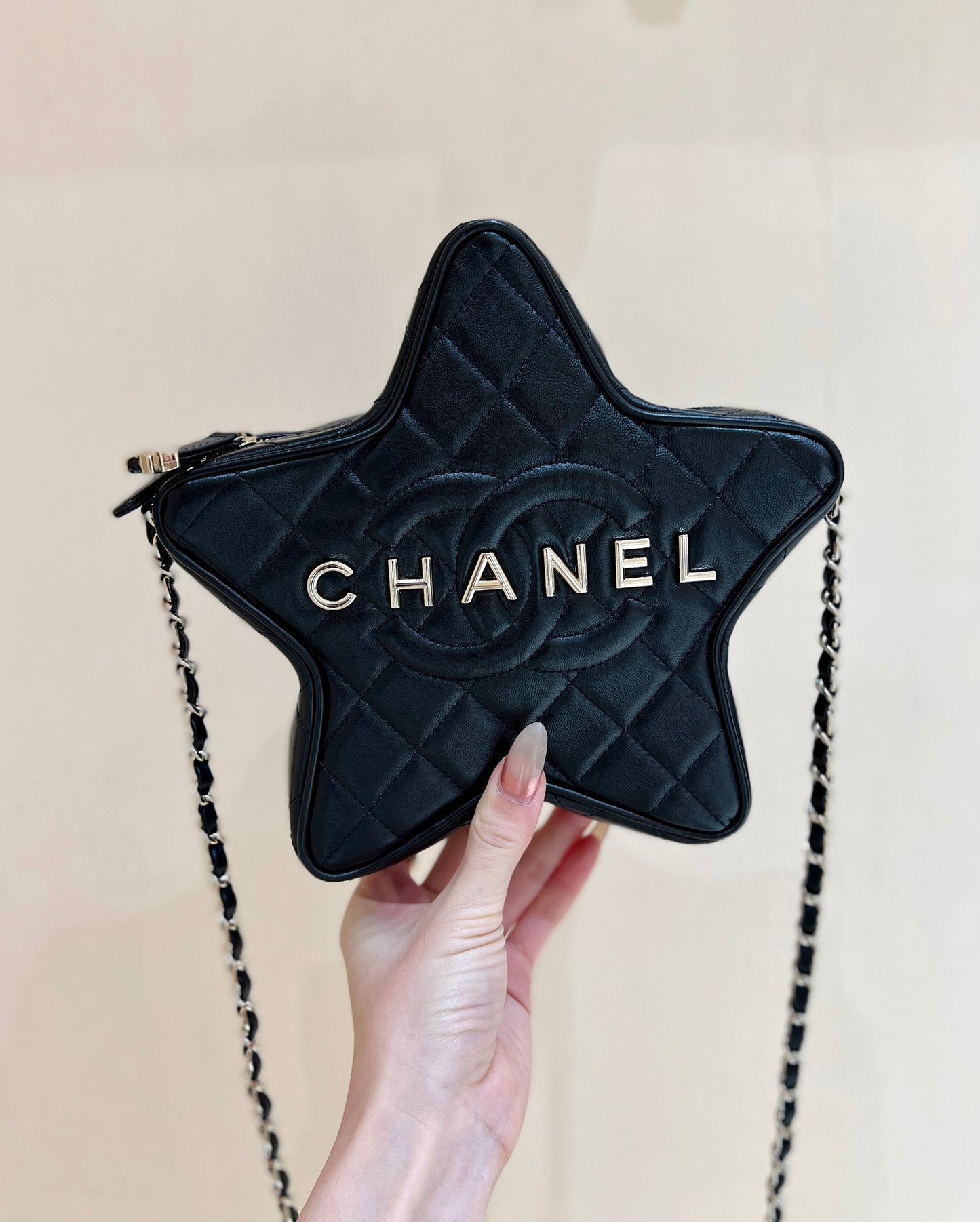小香家-Chanel 24c 早春度假系列限量版 星星包 黑色