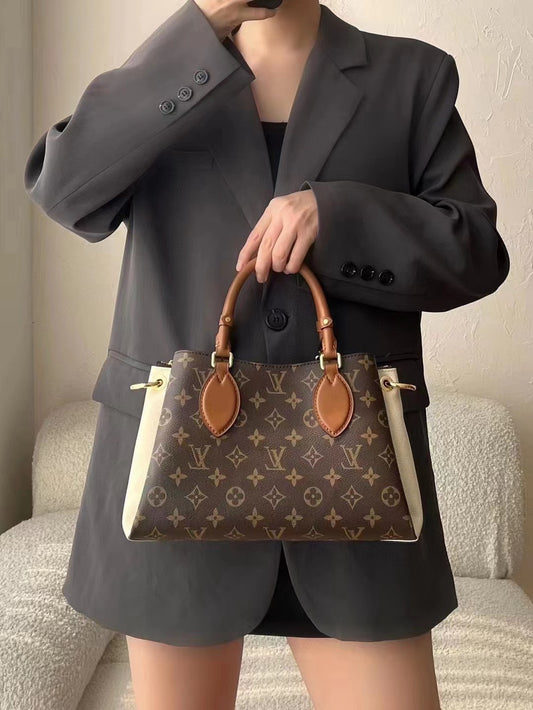 M46495 路L家-Vendôme BB手袋 白色