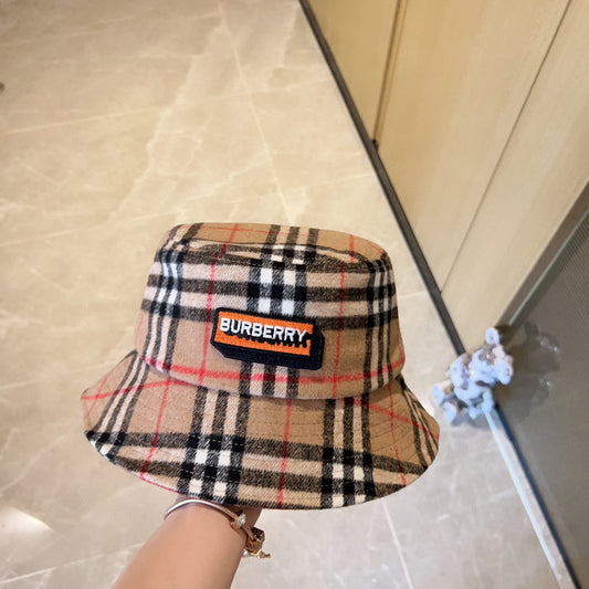 巴B家-2023最新羊絨格紋漁夫帽 咖啡色