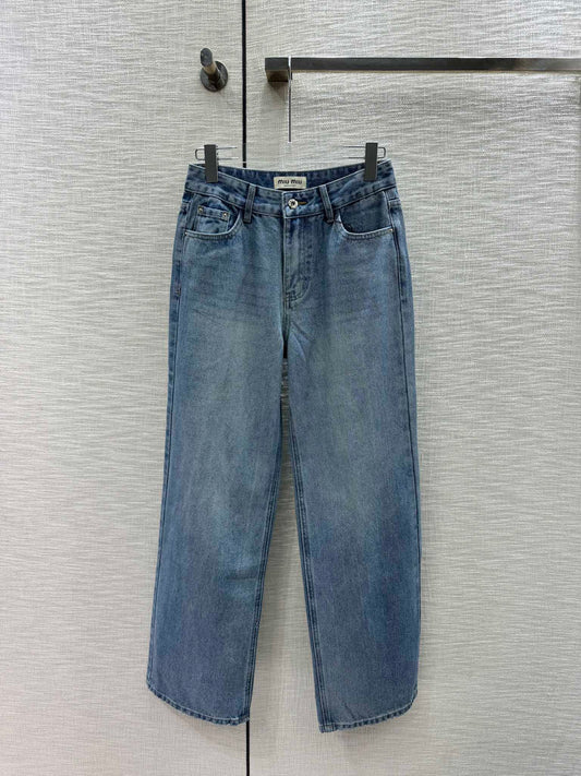 穆M家-2404 口袋燙鑽直筒牛仔褲