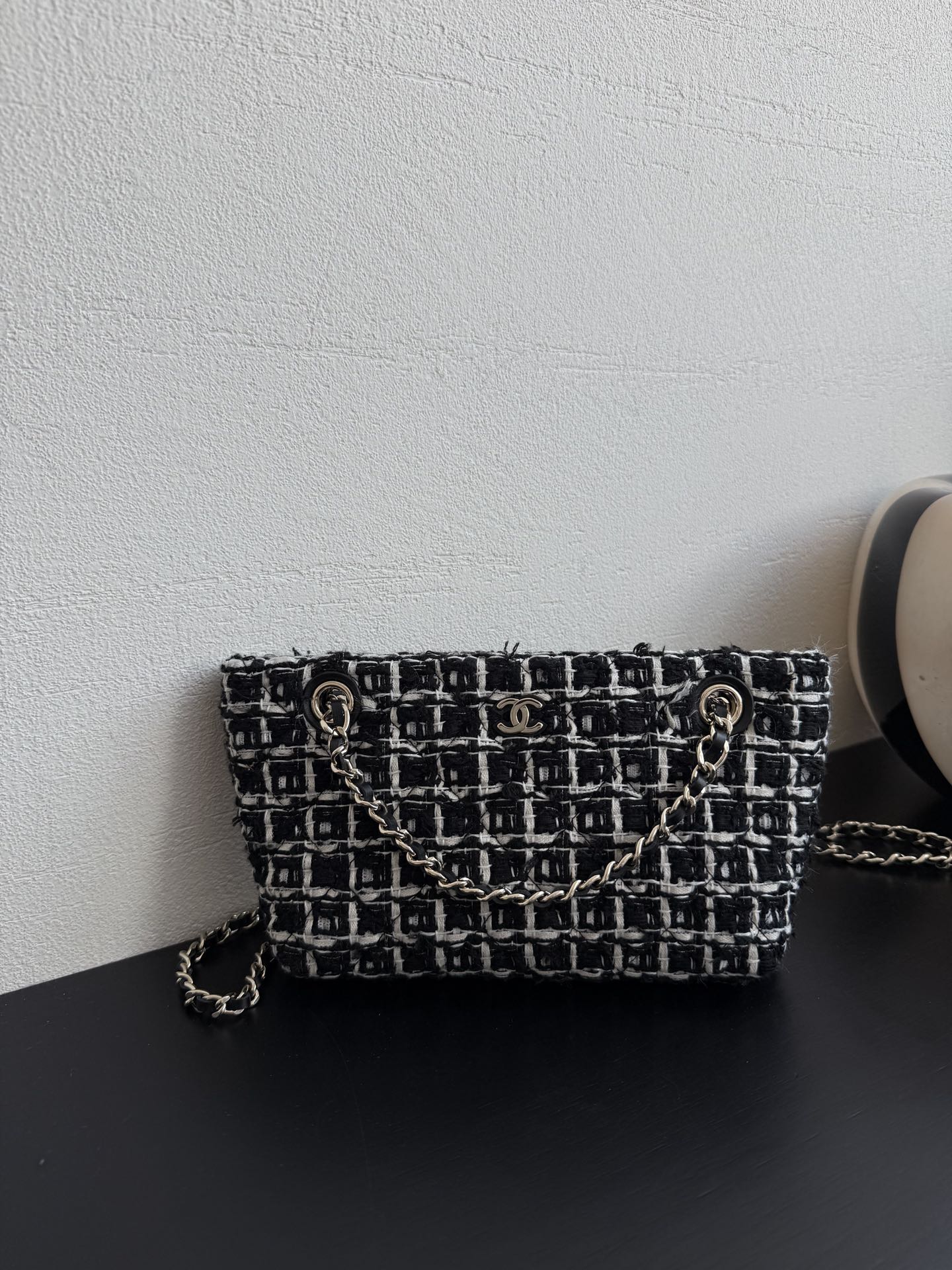 小香家-25C Mini Tote 黑色毛呢