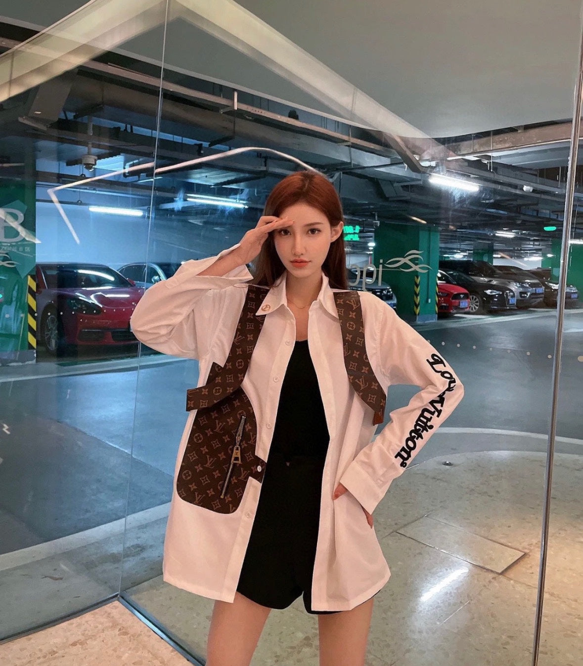 2404091