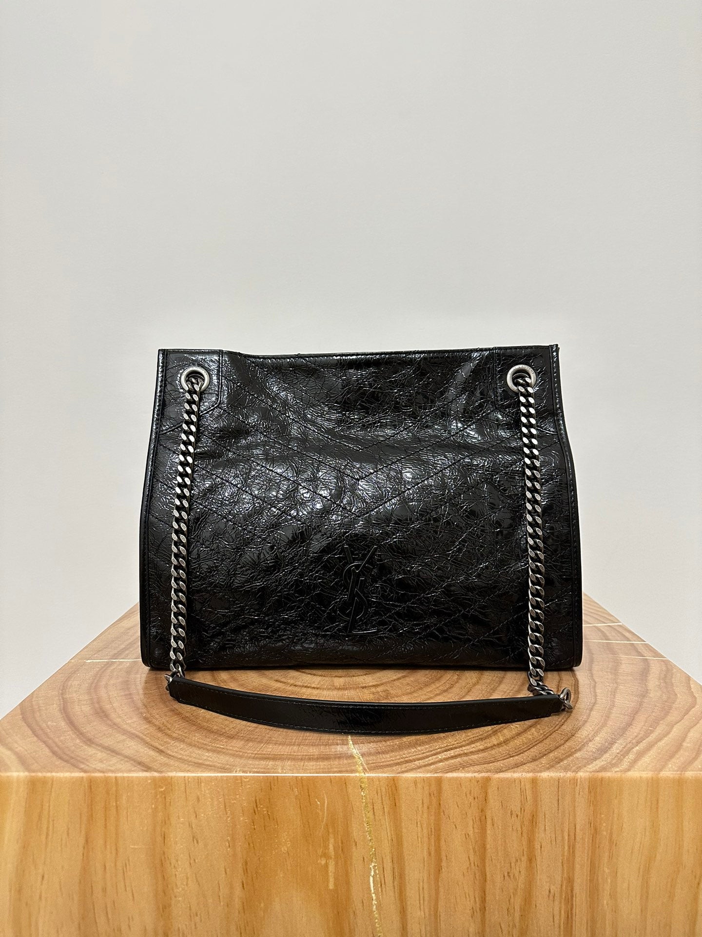 聖Y羅-Niki Shopping Bag 黑色古銀鏈
