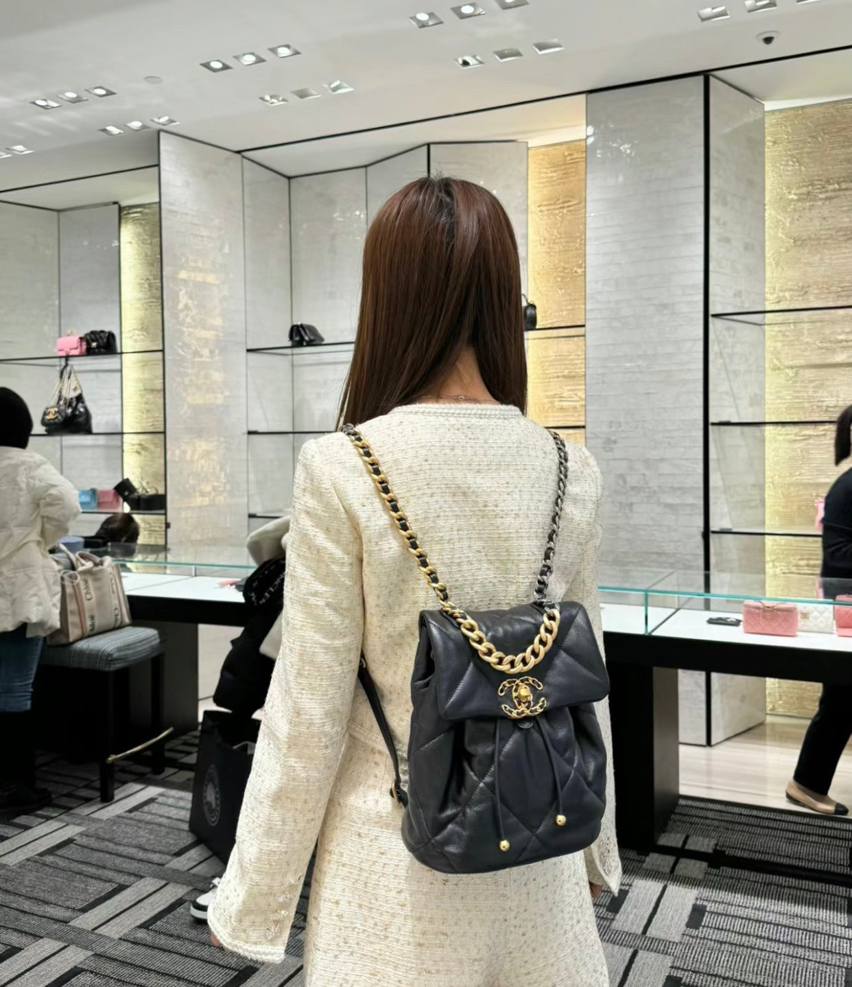 小香家- Chanel 24C 19bag 雙肩後背包 黑色