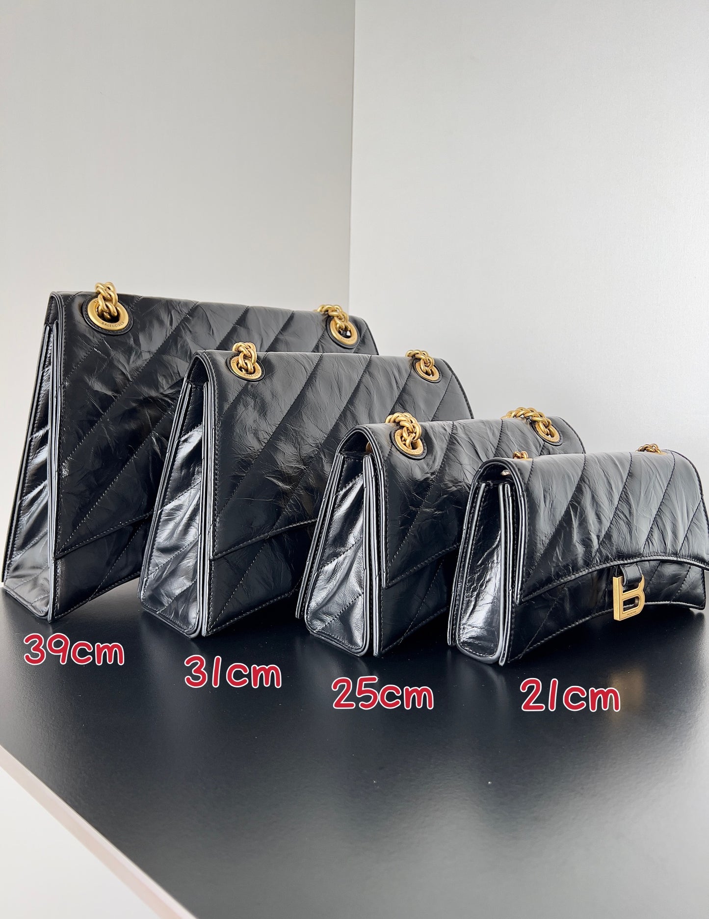 巴黎世-鏈條沙漏包-中號31cm 黑金扣