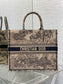 迪D家-Book Tote 2023春夏系列 老虎刺繡 杏色 大號