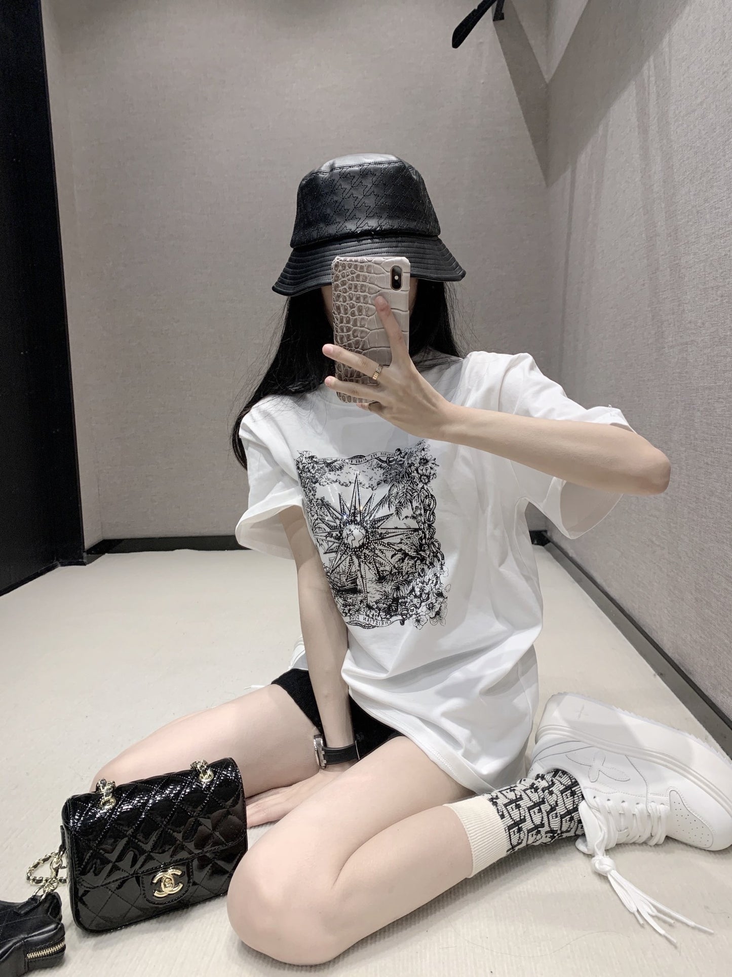 迪D家-2403 刺繡牛仔襯衫外套燙鑽短袖Tee套裝