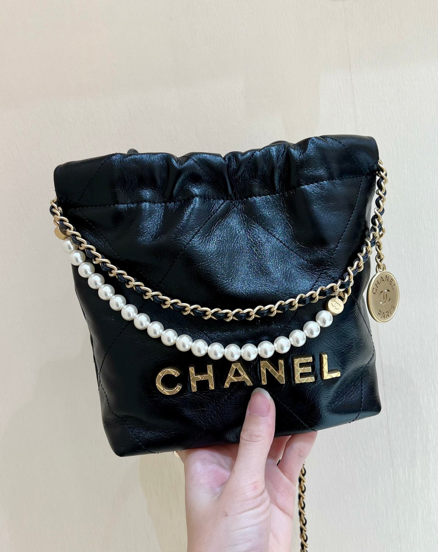 小香家-Chanel 22號手袋 黑色 雙鍊條 珍珠鍊