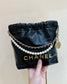小香家-Chanel 22號手袋 黑色 雙鍊條 珍珠鍊