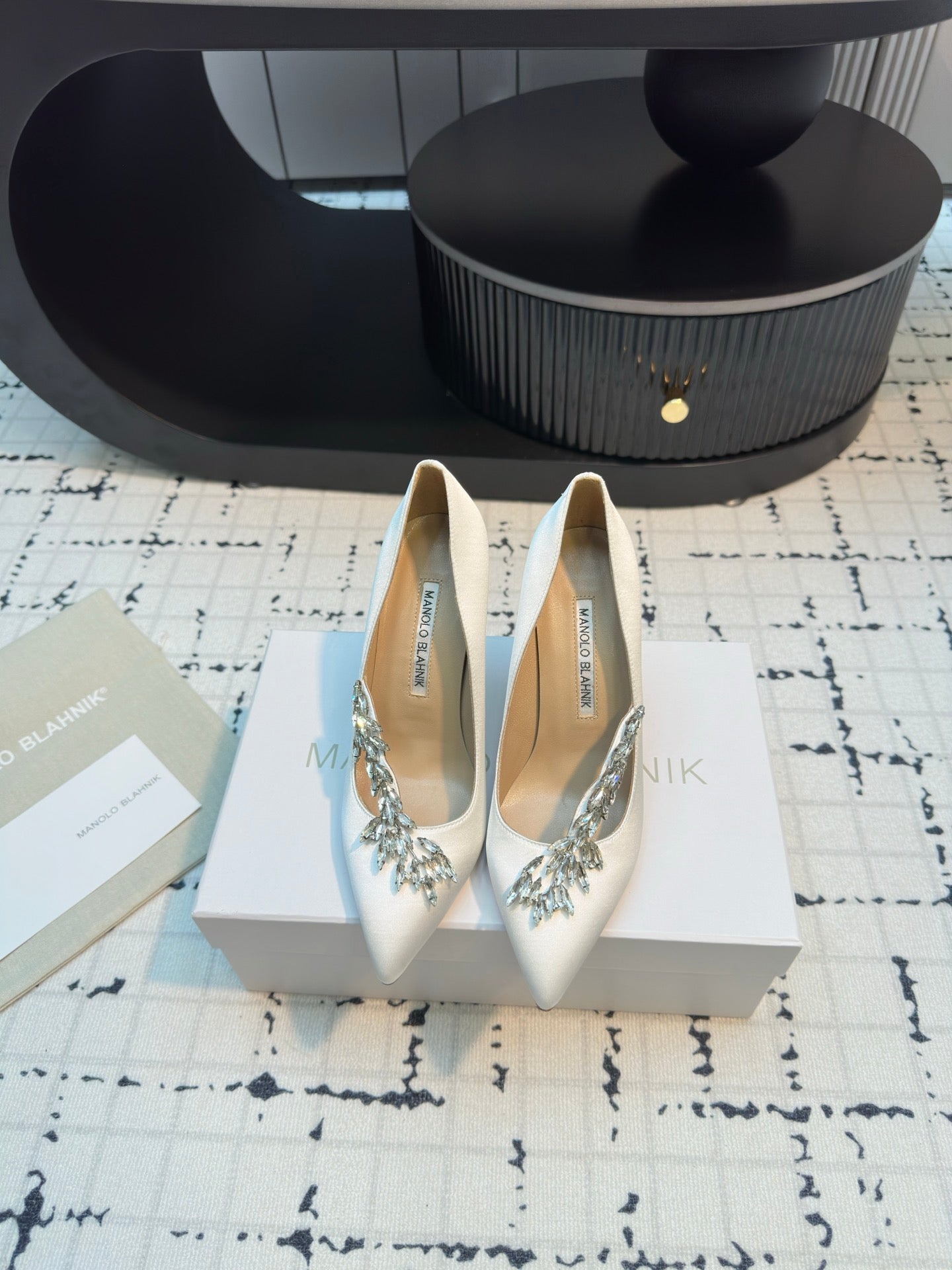 Manolo Blahnik-2024 高跟鞋 白色