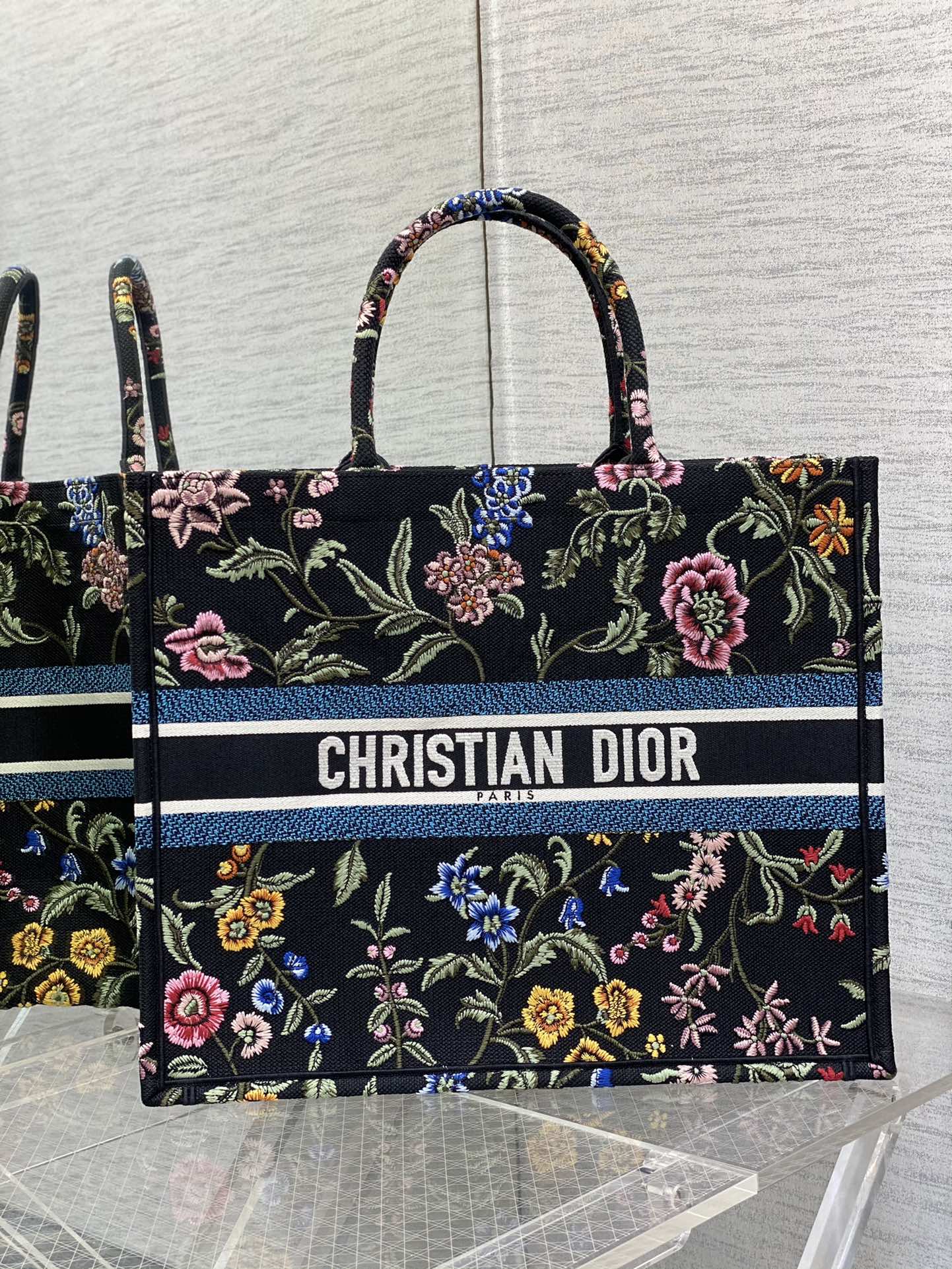 迪D家 Book Tote 刺繡字母黑色 大號41.5cm