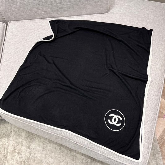 小香家-2024雙C標誌羊絨圍巾 黑色