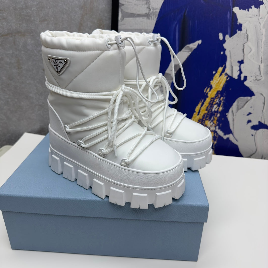 普P家-雪靴 滑雪靴 白色