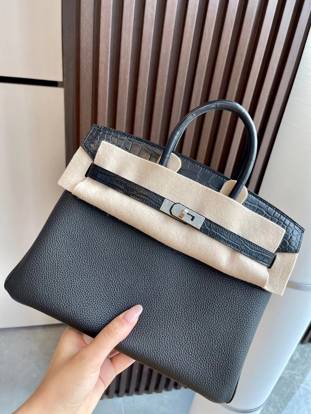 小愛款-Birkin 25 Touch Togo 方塊鱷魚 銀扣