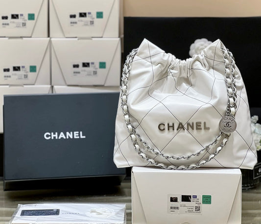 小香家-2023早春度假系列 22Bag 小號 白色配黑線