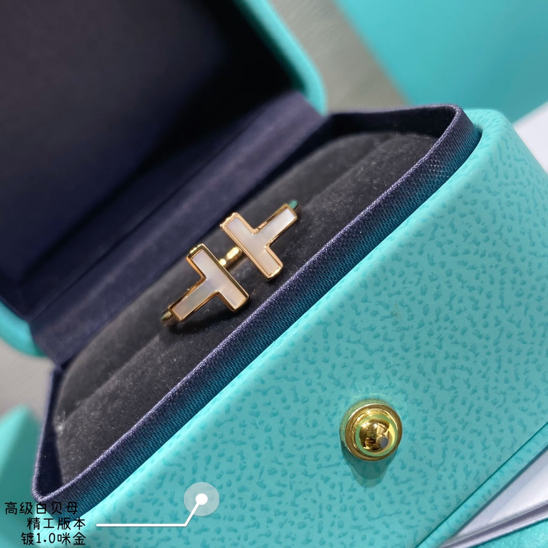 Tiffany-26雙T貝母戒指