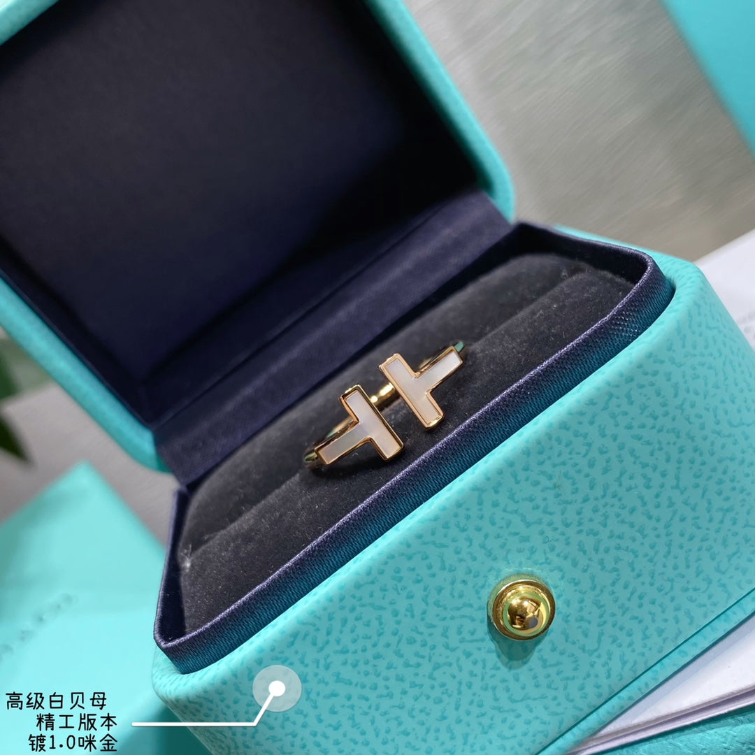 Tiffany-26雙T貝母戒指