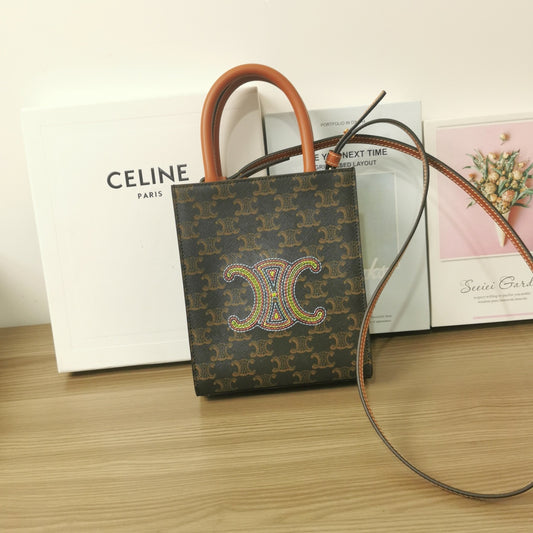 賽C家-Mini Tote 彩繡