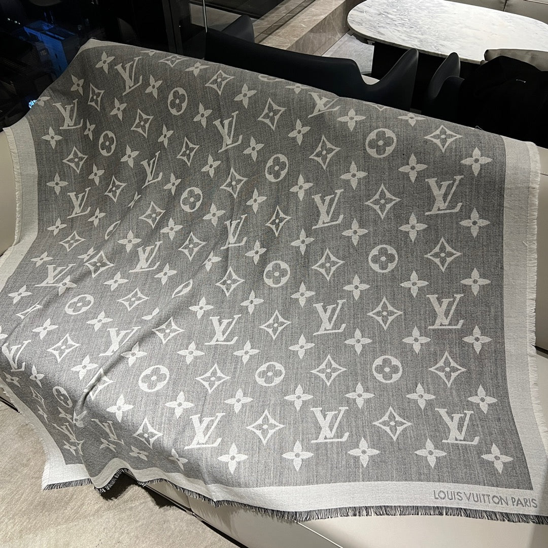 路L家- 雙面大字母披肩 140x140cm 30%真絲70%羊絨-灰色