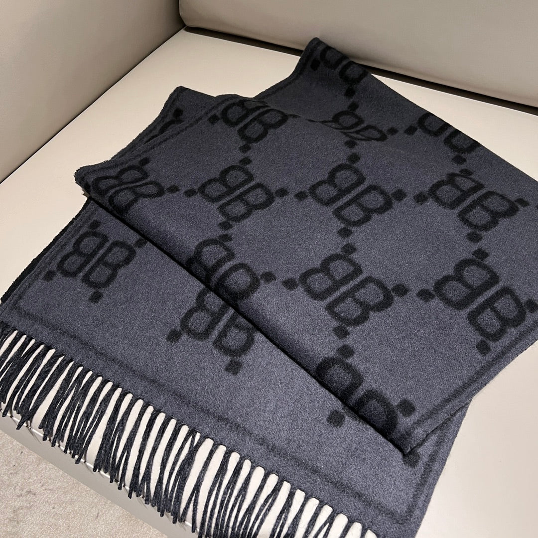 巴B家-山羊絨圍巾 45x215cm 95%山羊絨5%羊毛-黑灰色