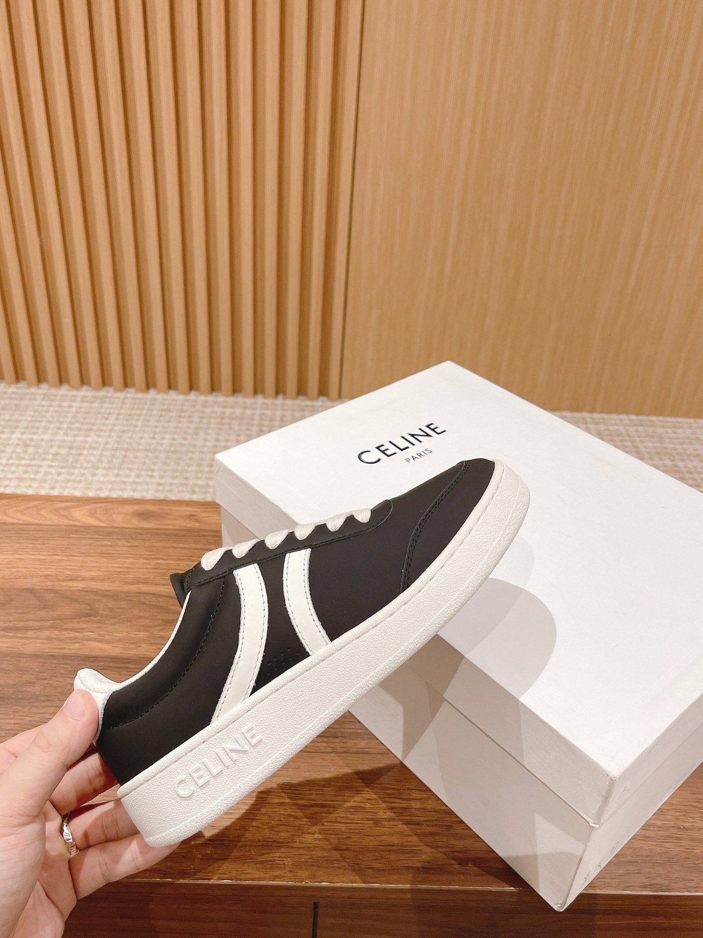 賽C家-情侶凱旋門小白鞋 黑色
