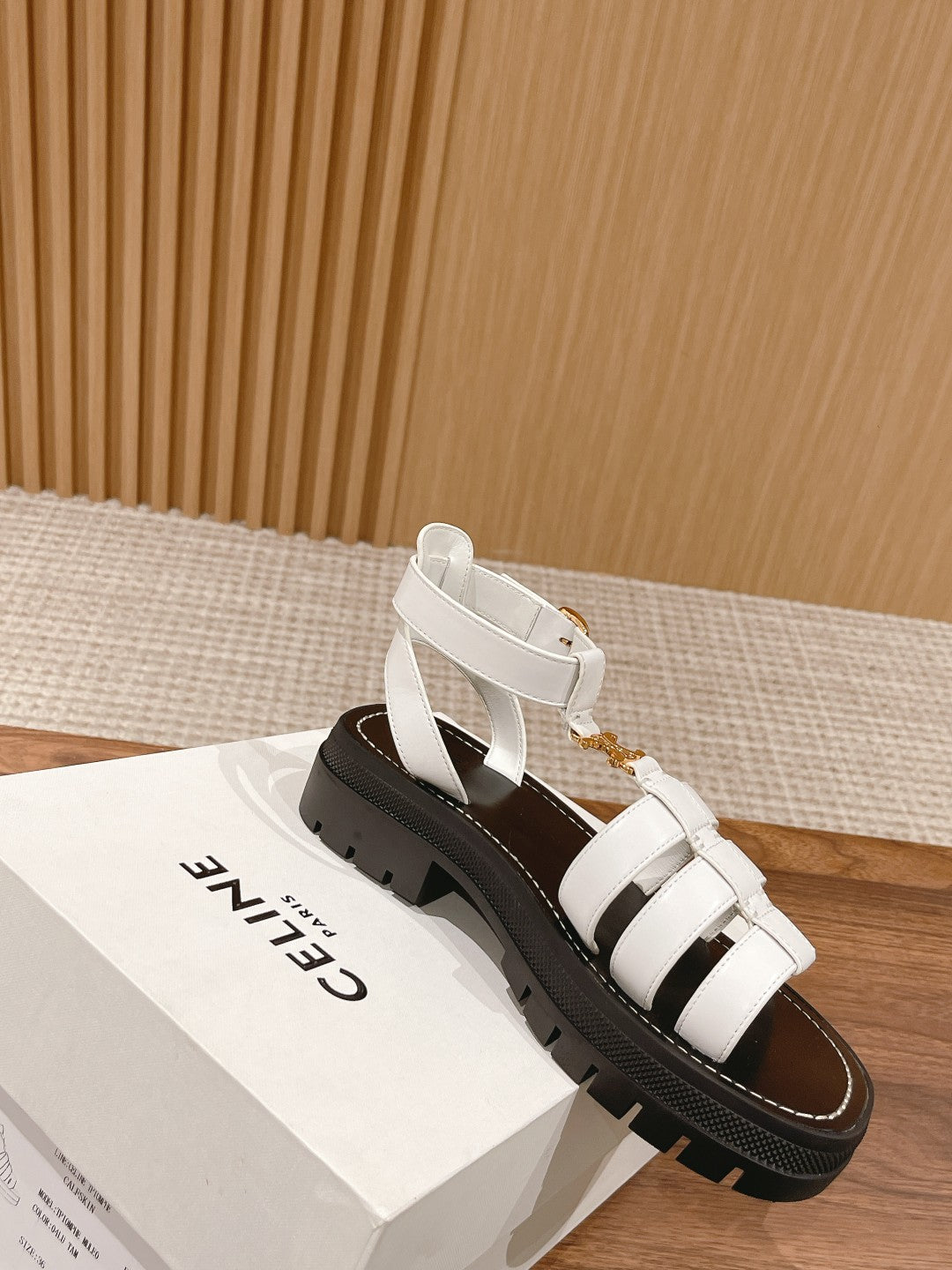 賽C家-2023羅馬厚底涼鞋 白色