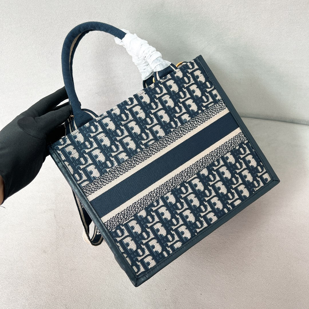 迪D家-BookTote 肩帶款 小號 老花