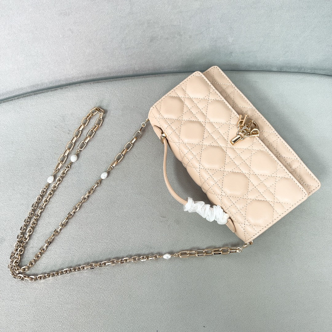 迪D家-LadyD 手拿包 杏色