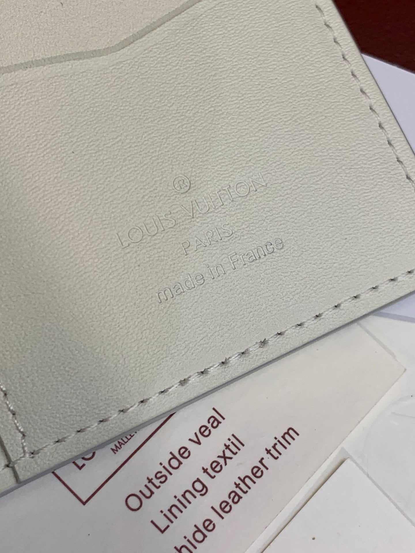 路L家-M61696 Monogram壓紋口袋錢夾-雅白色