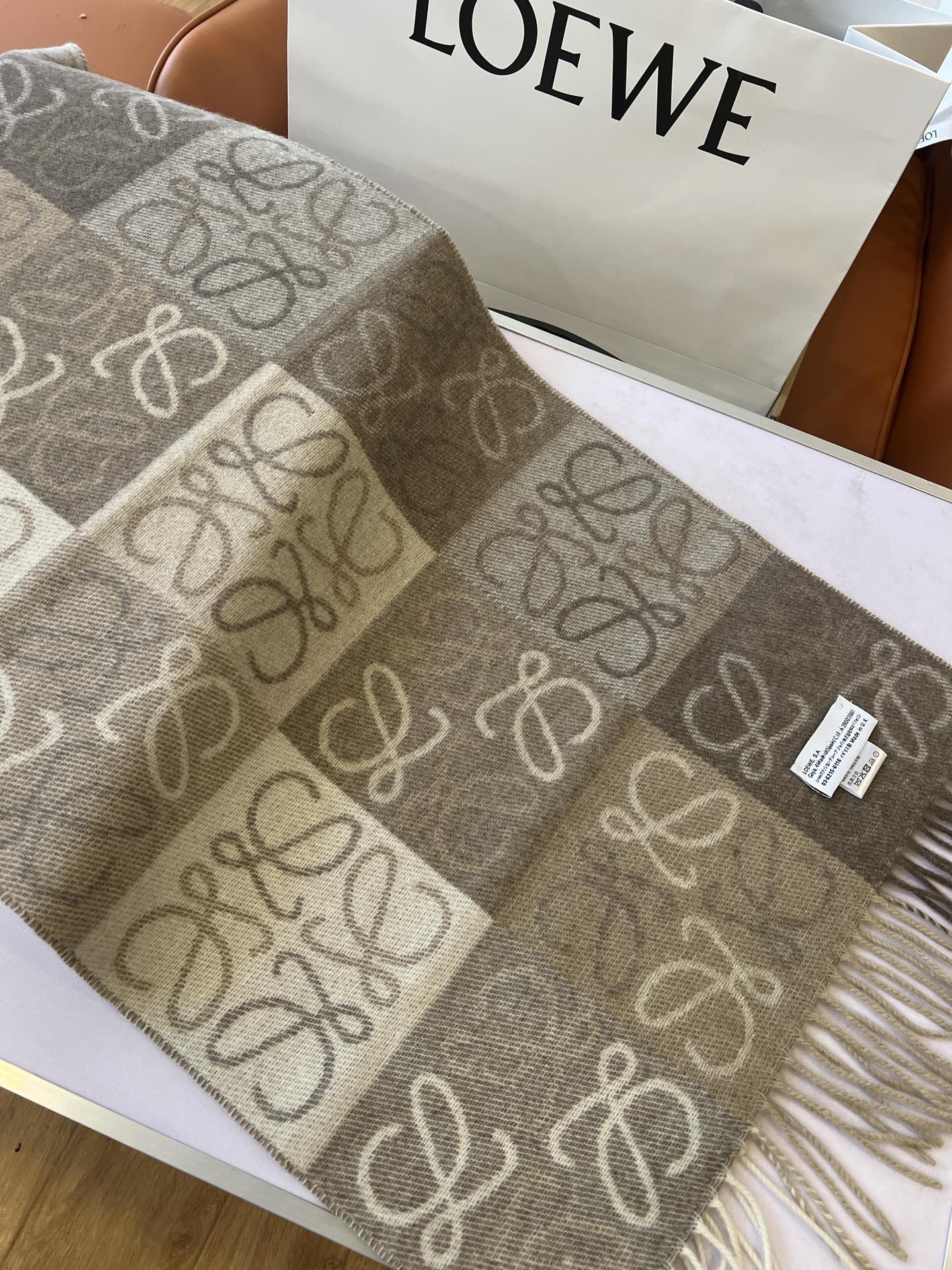 羅L家-卡其色 雙面棋格圍巾 180x40cm 90%羊毛10%羊絨