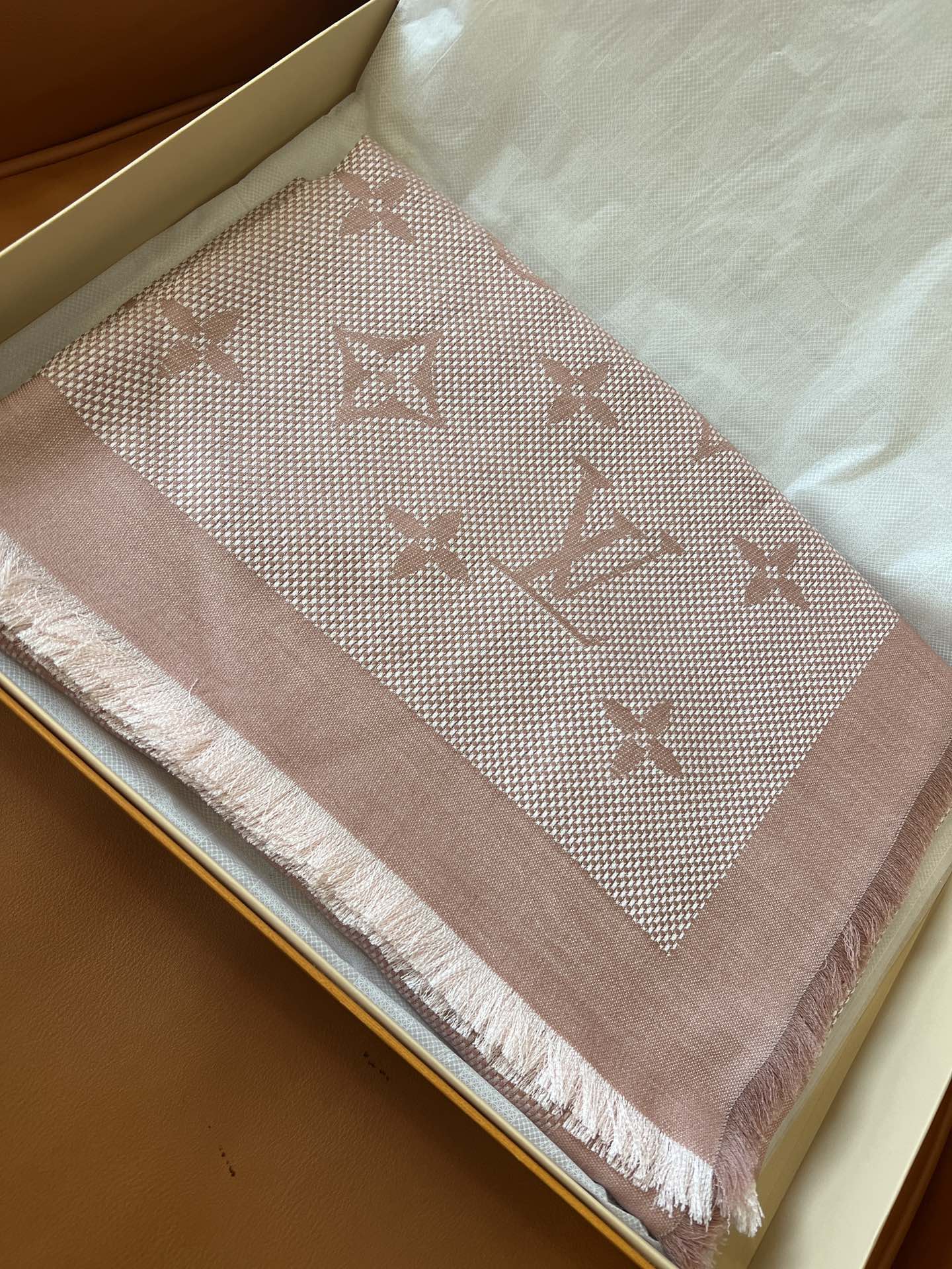 路L家-絲毛混紡大披肩 142.5 x 142.5 厘米