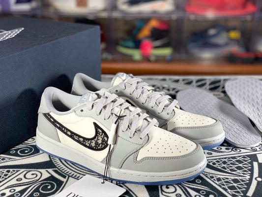 NIKE鞋子-AJ1 Dior聯名款男款 44碼