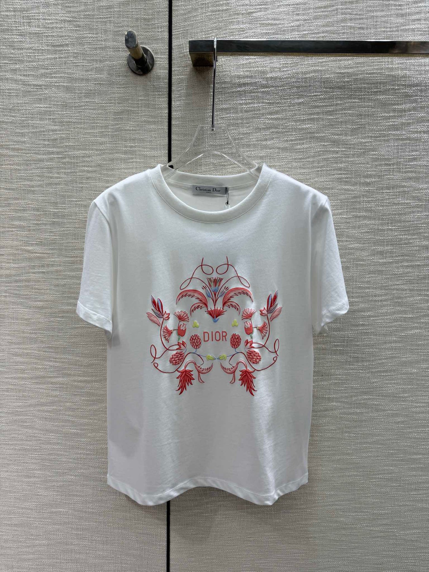 迪D家-2403 24早春最新發泡印花TEE 白色