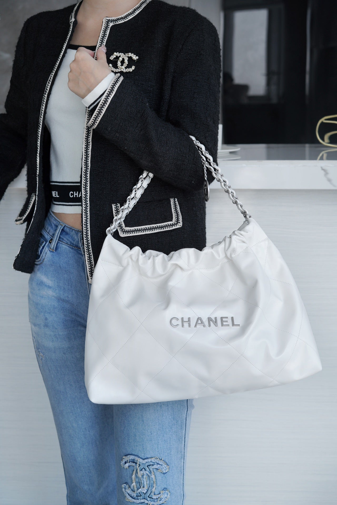 小香家-Chanel 22號手袋 橫版 白銀色