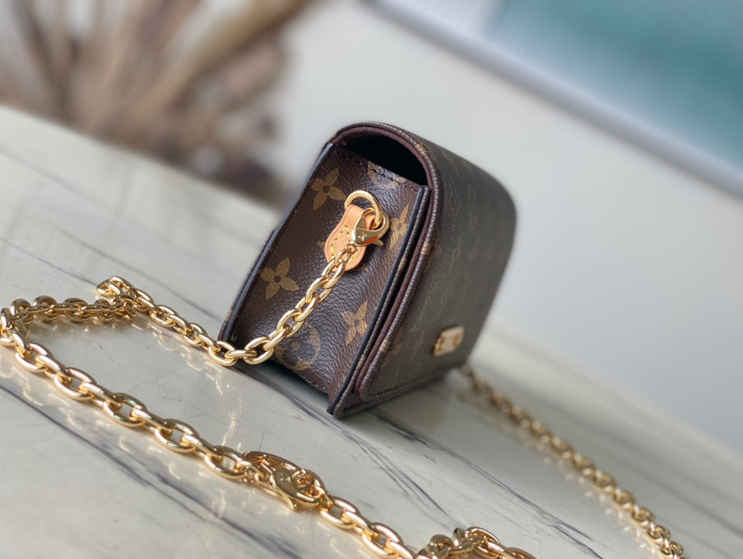M82509 路L家-Wallet On Chain Lily