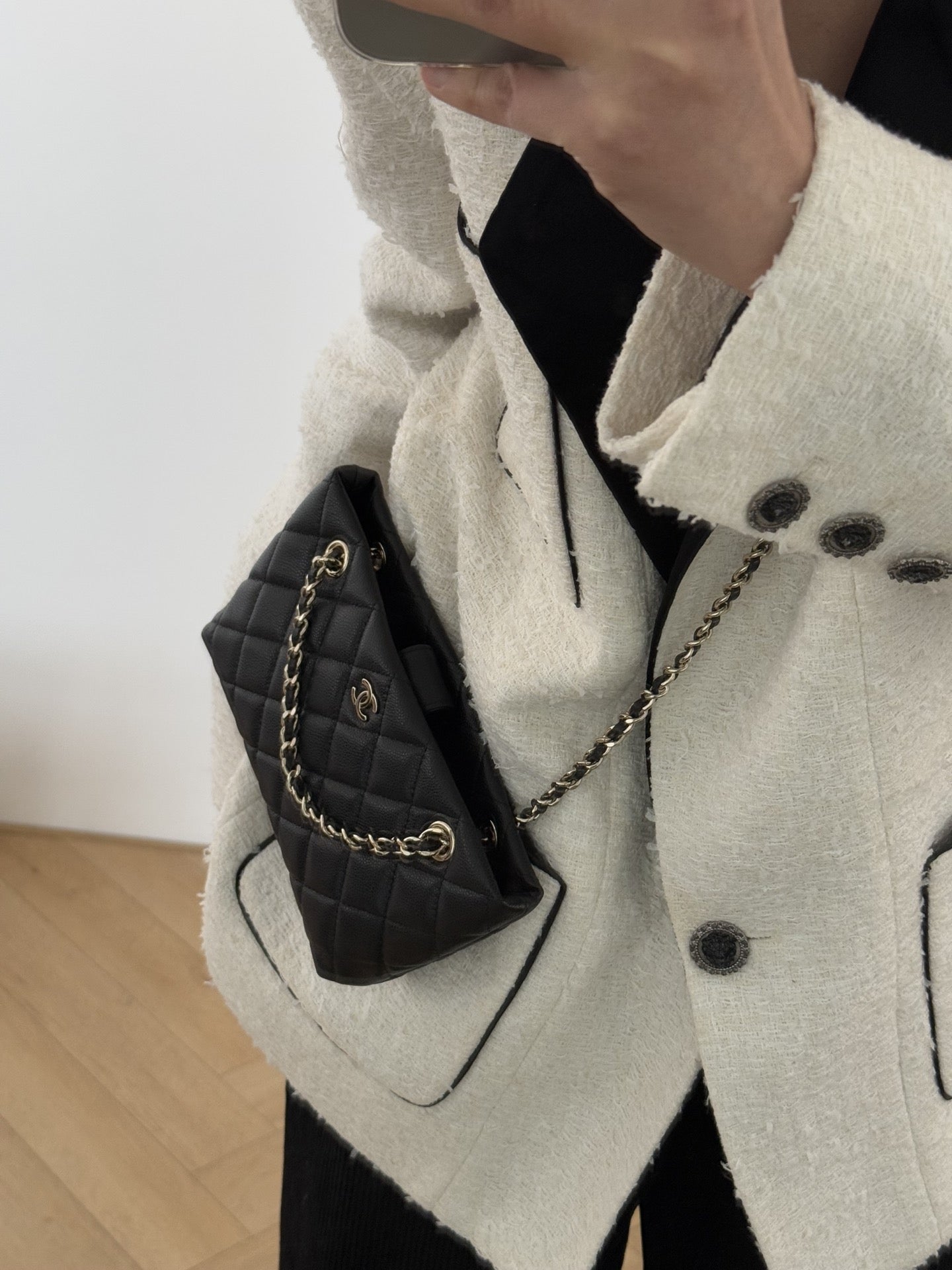 小香家-25C Mini Tote 黑色(內裡暗紅)