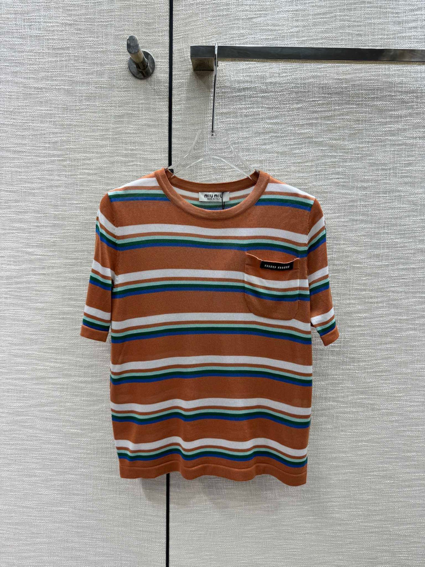 穆M家-2404 復古彩條口袋短袖TEE 棕色
