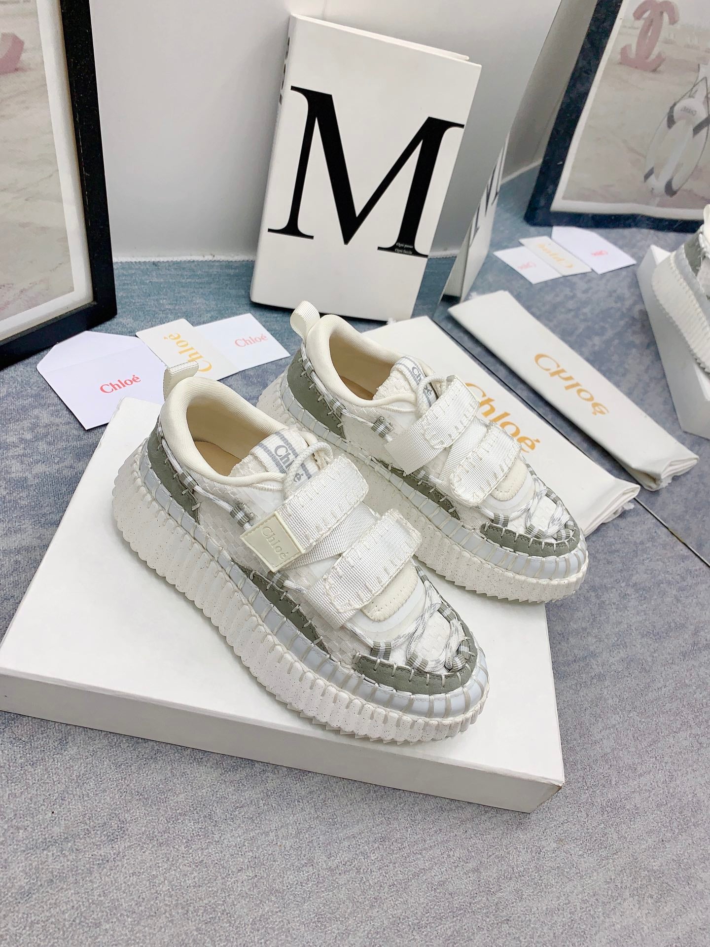 克羅C-Nama sneaker彩虹系列 魔鬼氈運動鞋 白色